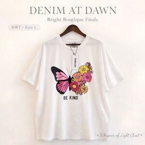 Jolie & Joy “Be Kind” Floral Butterfly Tee • NWT • Size L